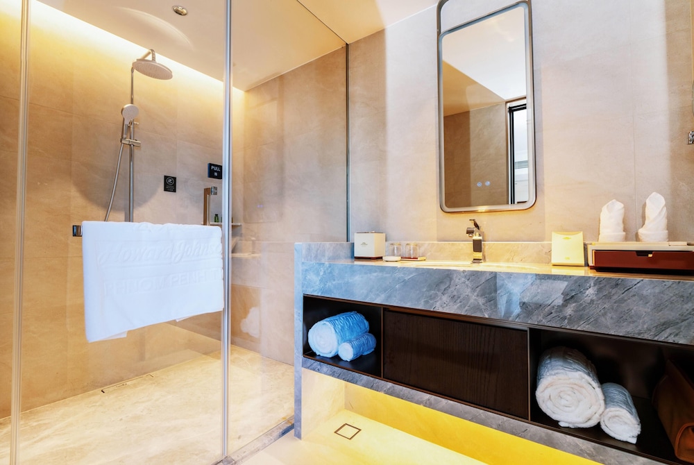 Howard Johnson By Wyndham Phnom Penh Tk 55/57
