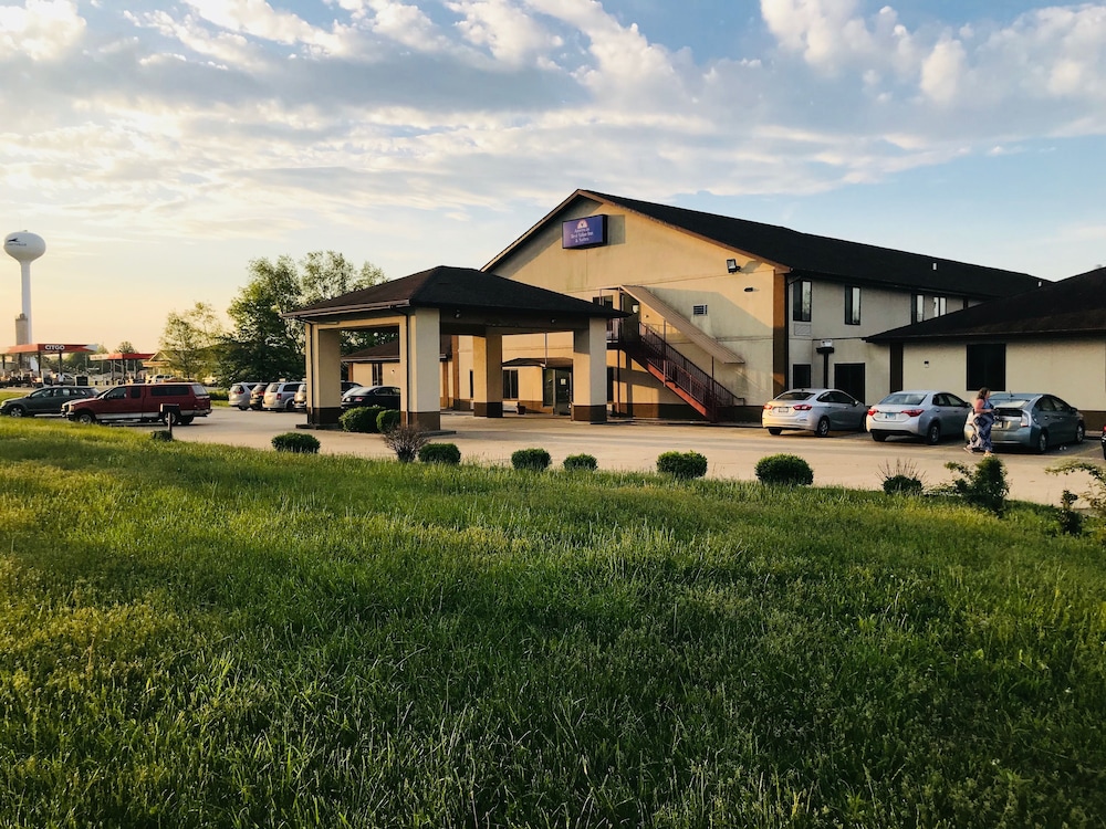 Americas Best Value Inn & Suites Pinckneyville 3/59