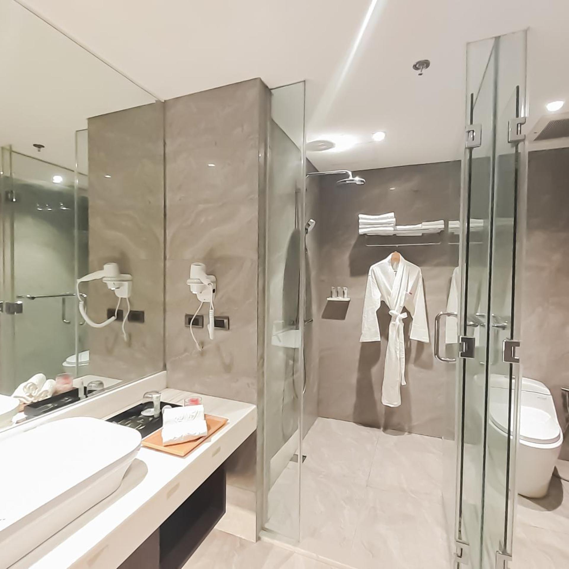 The Excelsior Hotel Las Pinas 49/50