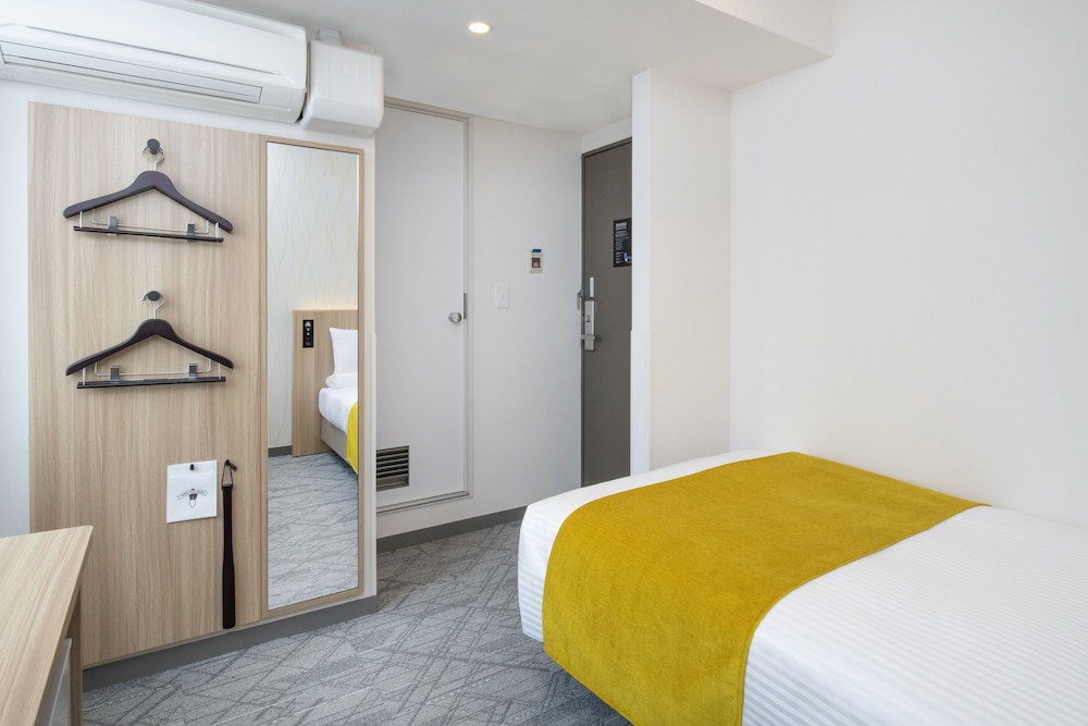 Semi Room, Standard, Single Bed, Semi Double Bed, Hotel Mystays Nishi-Shinjuku 4/5