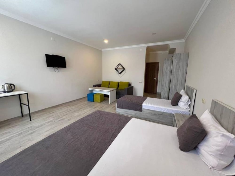 Menua Hotel 28/49