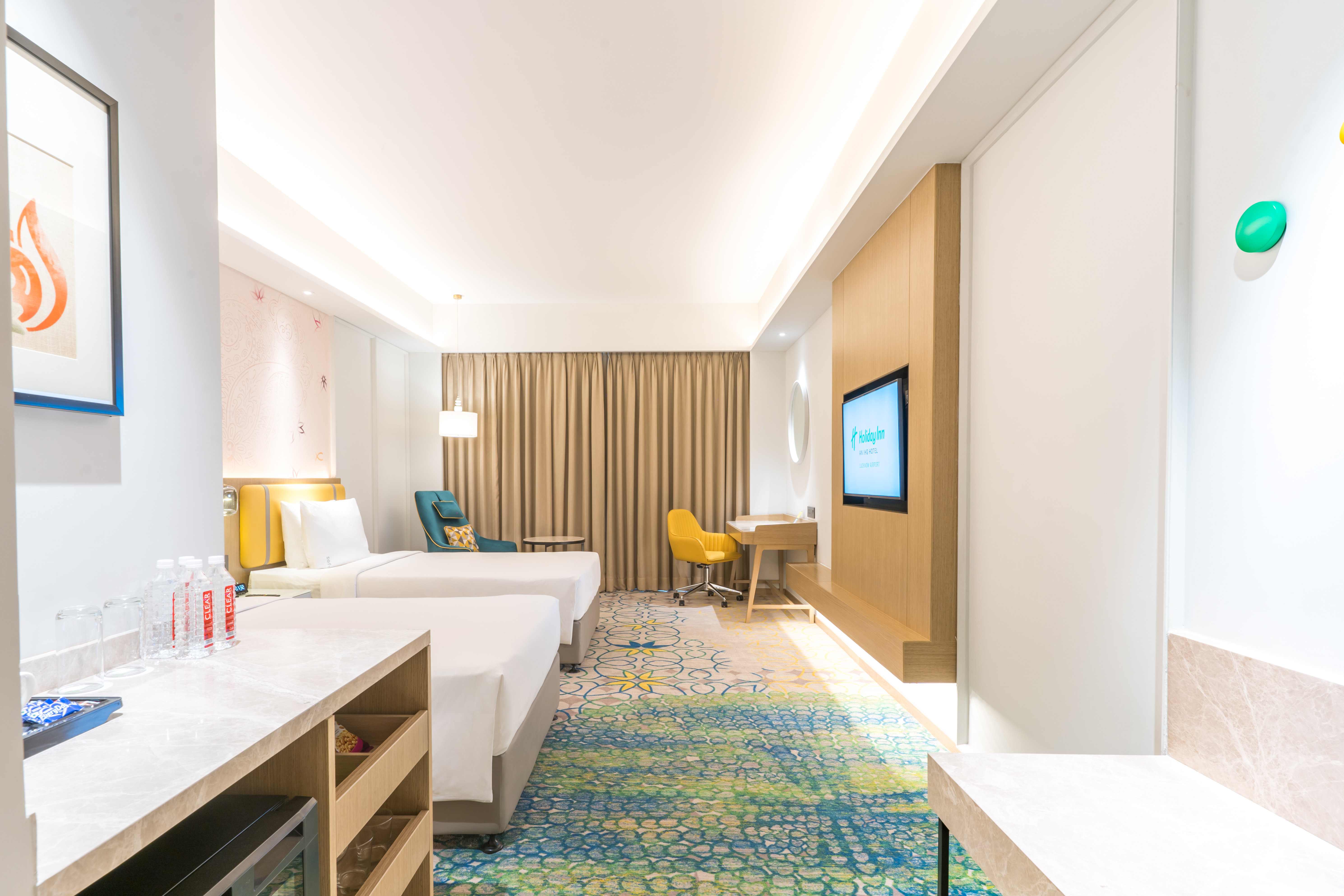 Holiday Inn Lucknow Airport 16/54