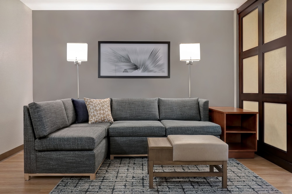 Hyatt Place San Antonio–North/Stone Oak 35/62