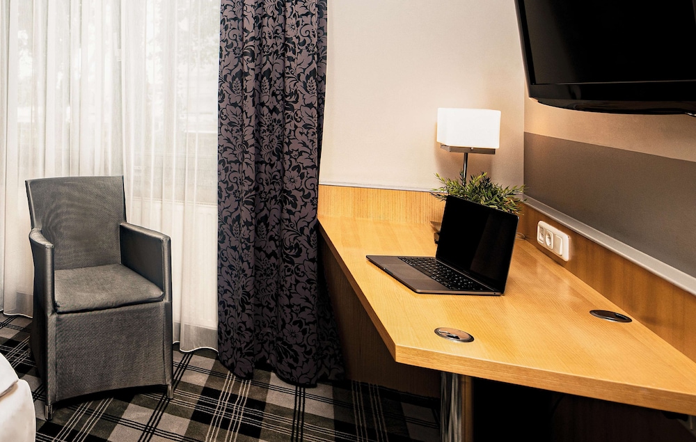 MEDIAN HOTEL HANNOVER LEHRTE 55/63