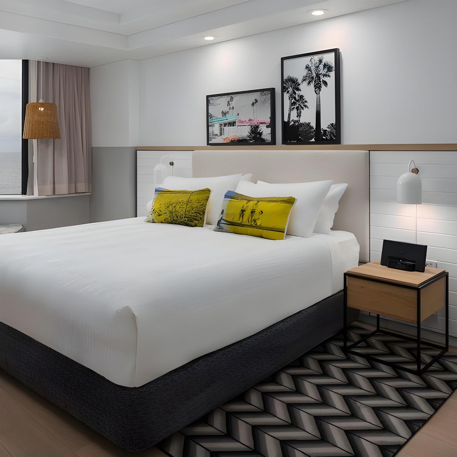 Suite, Ocean View