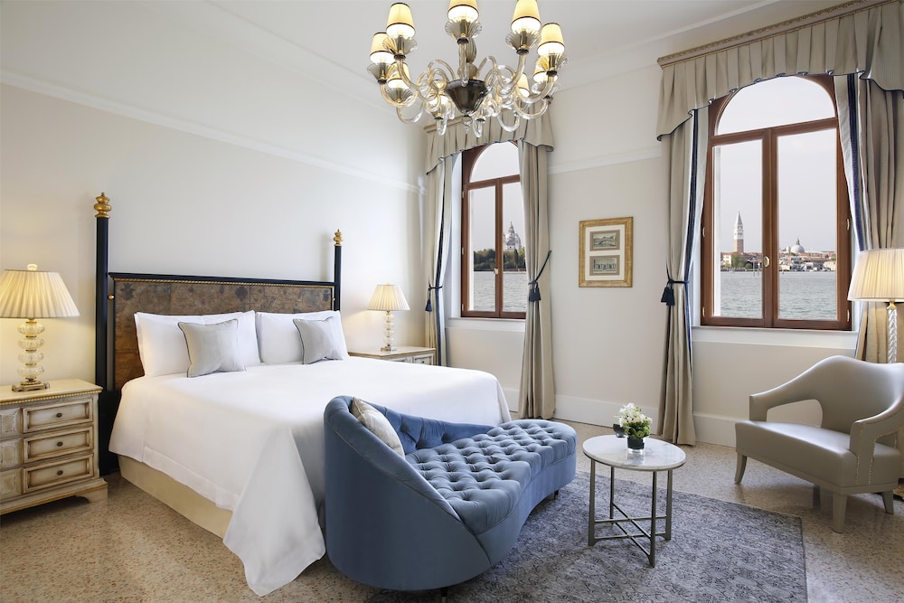 MARCO POLO, SUITE