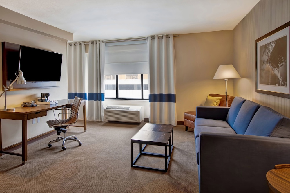 Four Points By Sheraton Peoria 29/50
