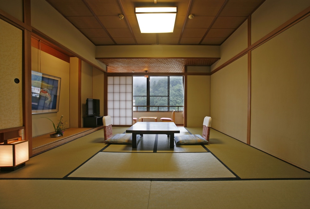 Mansuiro 8/50