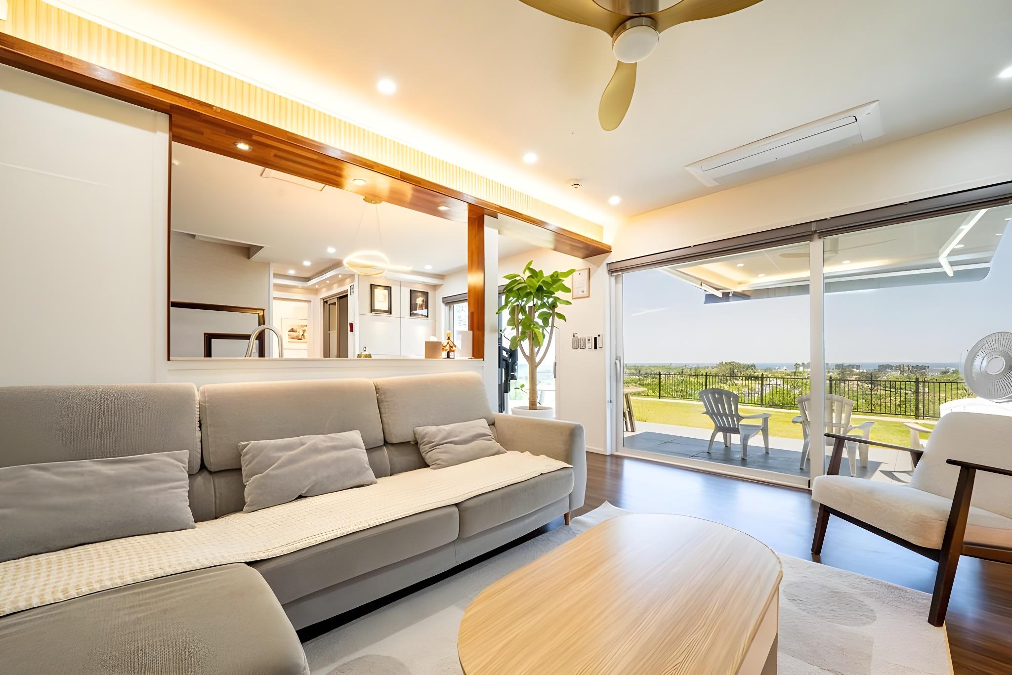Gangneung Gyeongpo Cabin Pension 12/16