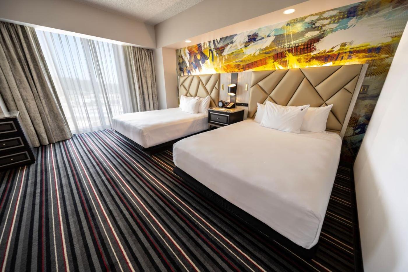 Suite, Queen Bed, Hard Rock Tower, Accessible