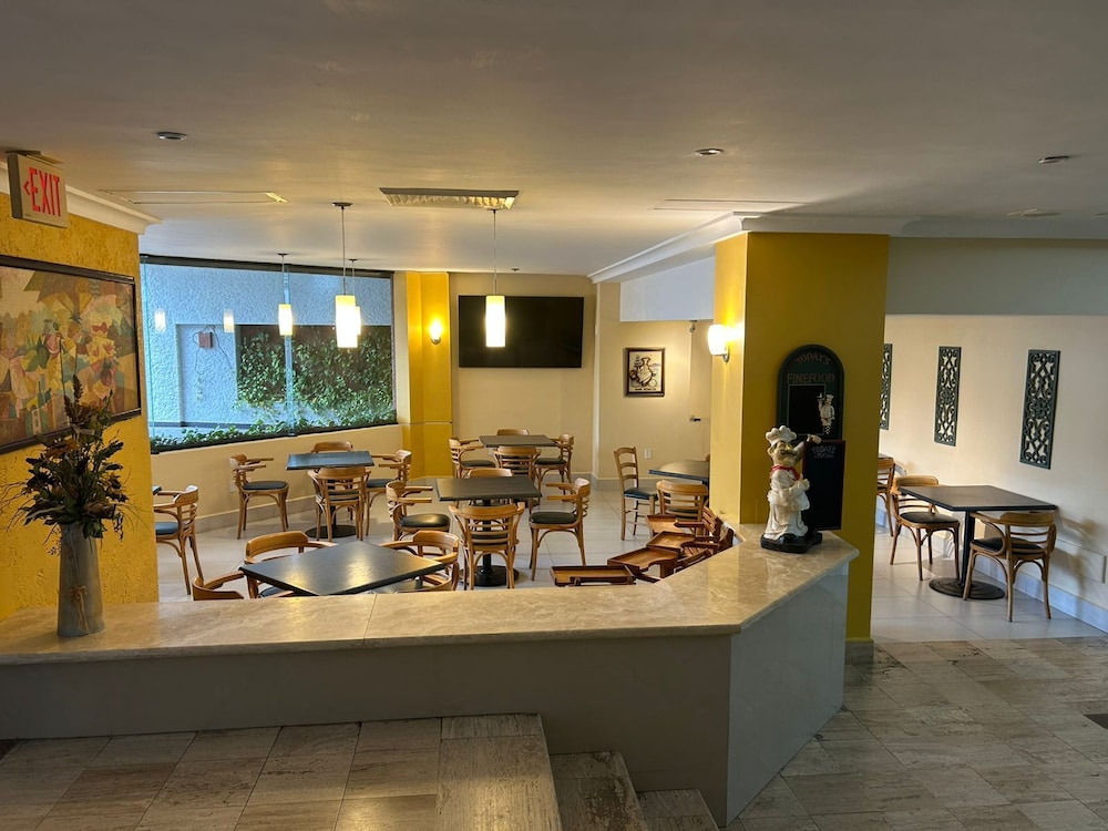 Hafersons Inn Hotel And Suites Ex Best Western Hotel Expo Metro Tampico 39/58