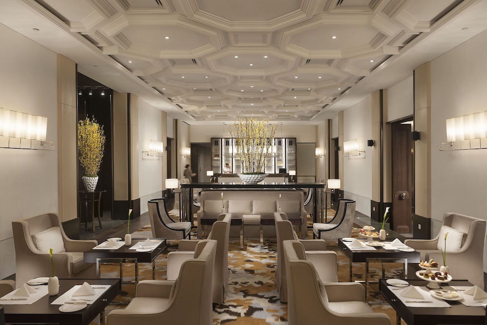Mandarin Oriental Guangzhou 61/73