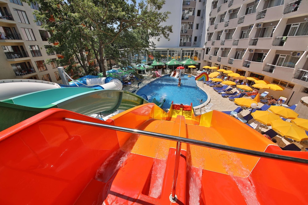 Prestige Deluxe Hotel Aquapark Club 65/76