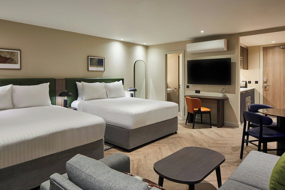 Residence Inn Edinburgh 16/45