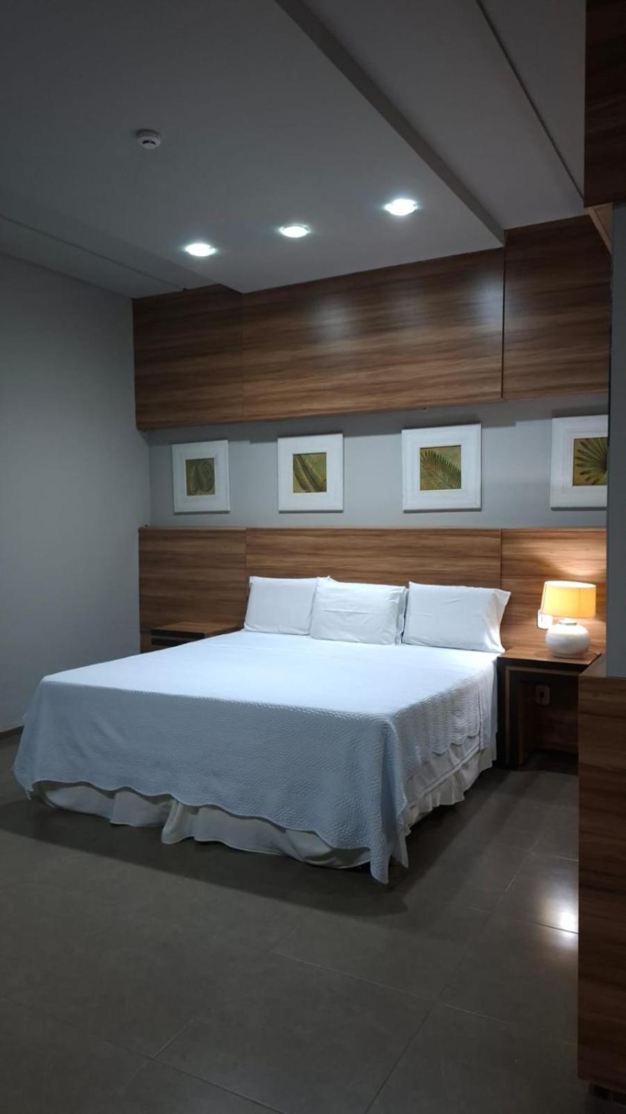 Mirage Hotel 15/65