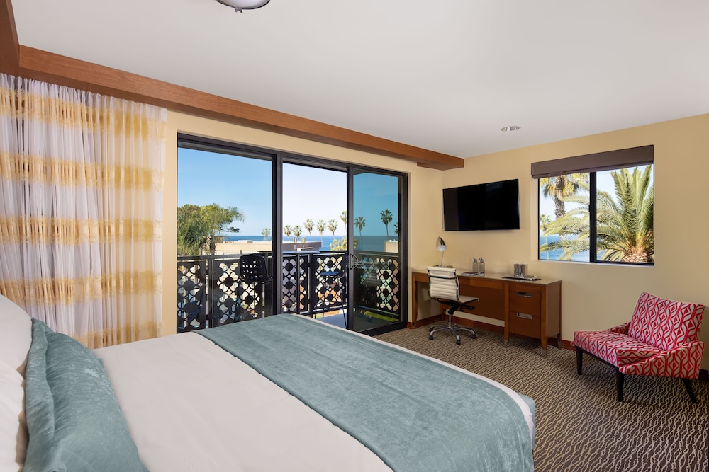 La Jolla Inn 32/68