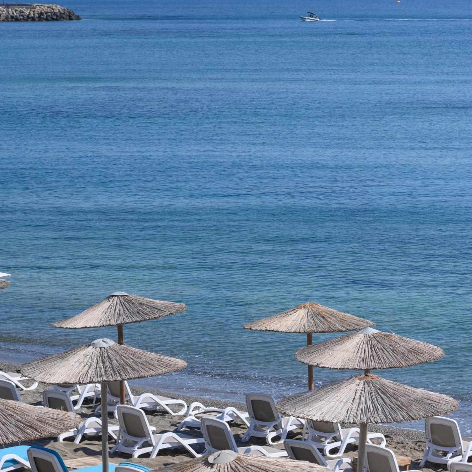 Azure Mare Hotel Adults Only 32/40