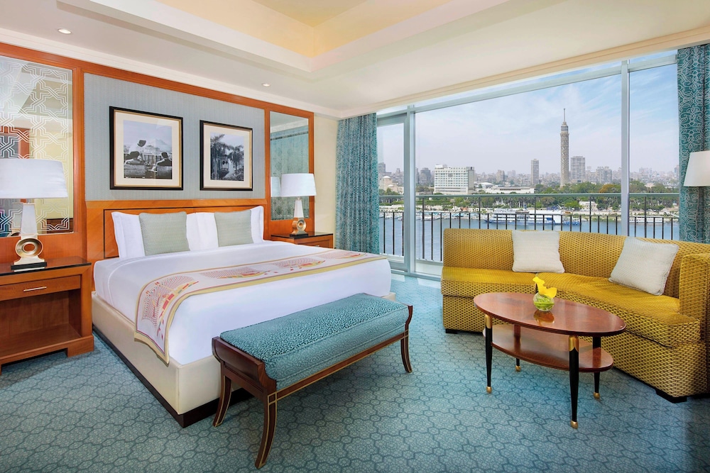 CLUB, KING BED, CLUB LOUNGE ACCESS