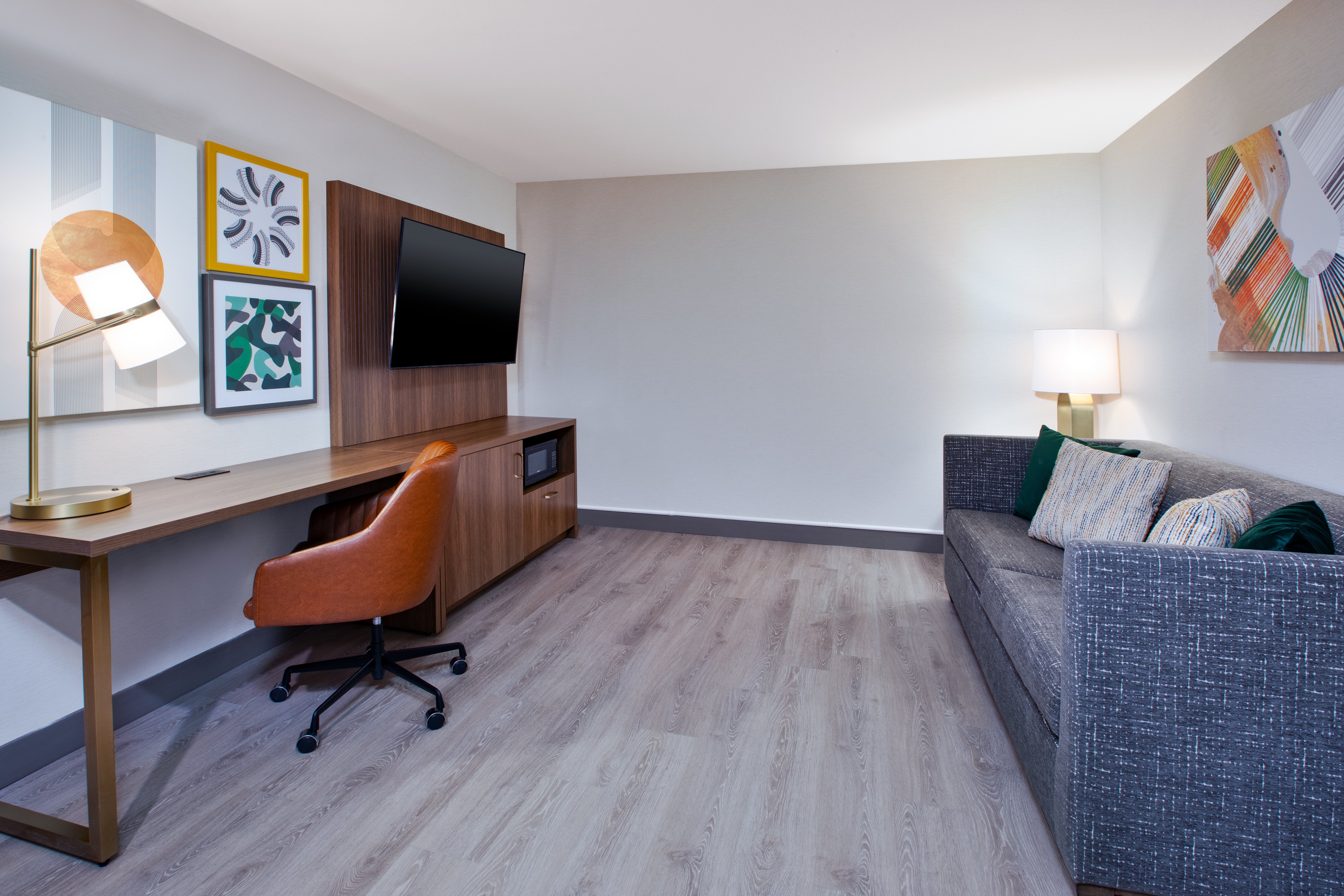 Holiday Inn Ontario Airport 50/73