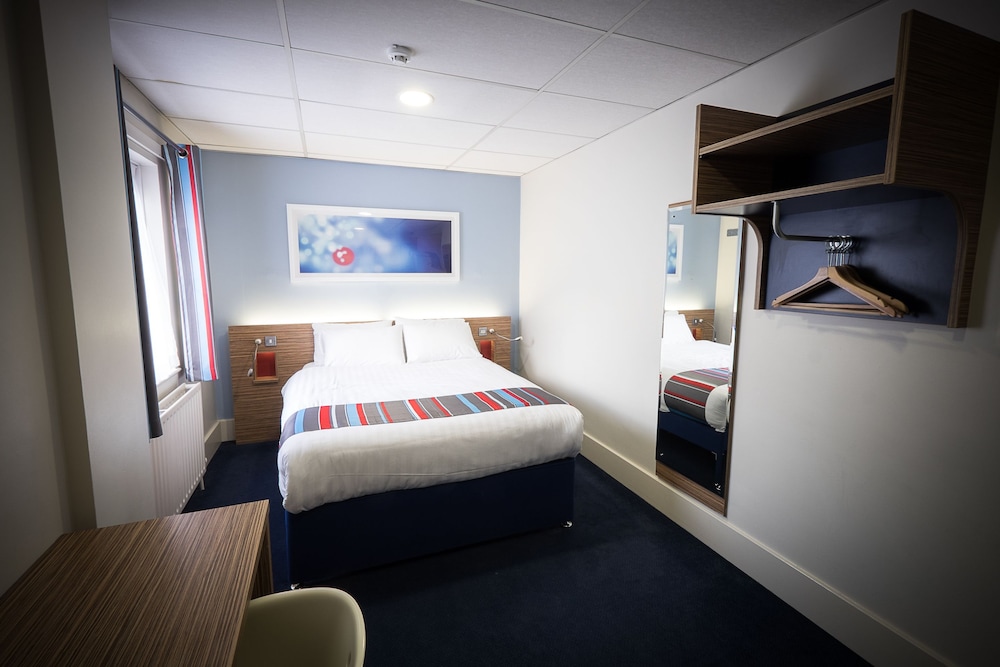 Travelodge Belfast Central 30/61