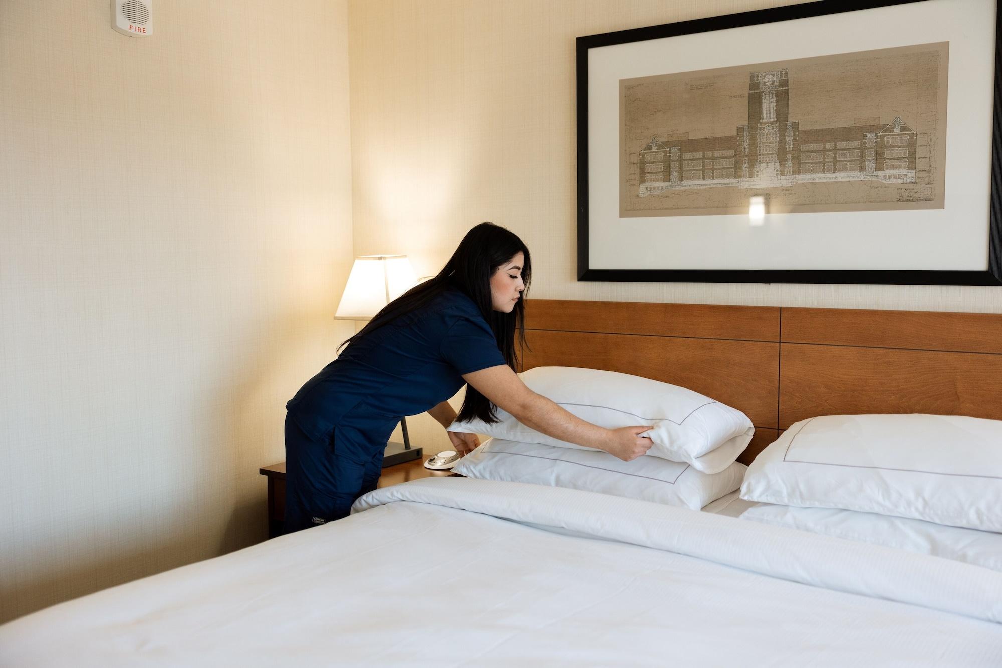 Room, Multiple Beds