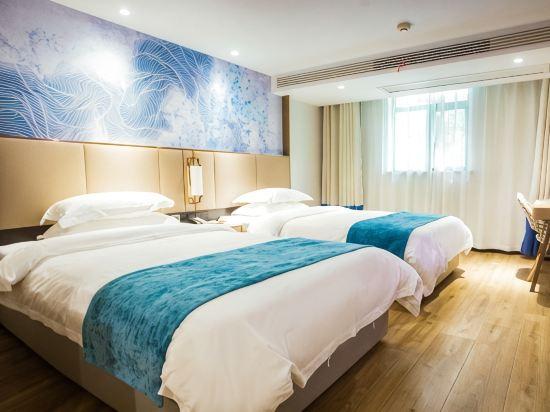 Room, Twin Beds