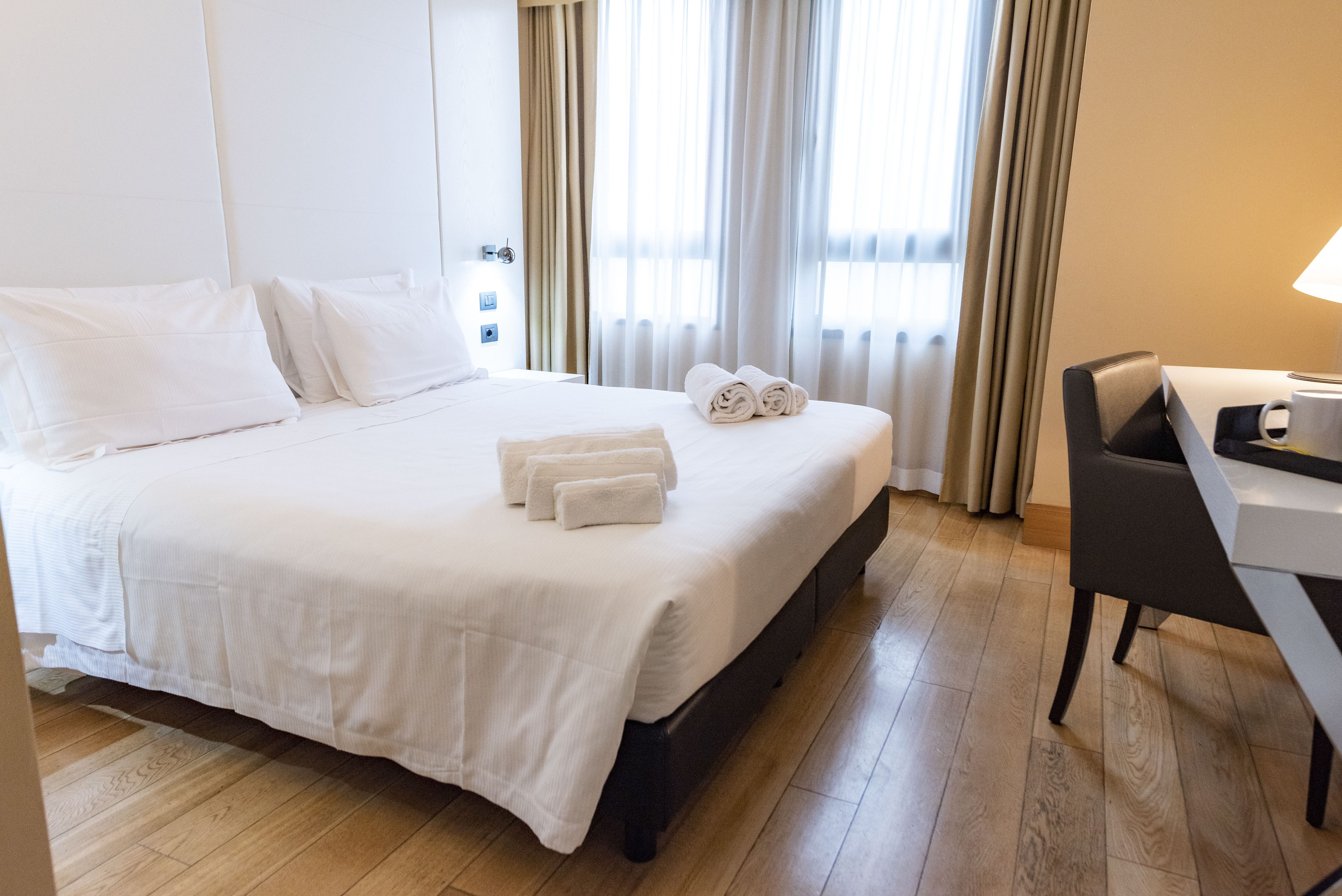 COMFORT, SINGLE, DOUBLE BED