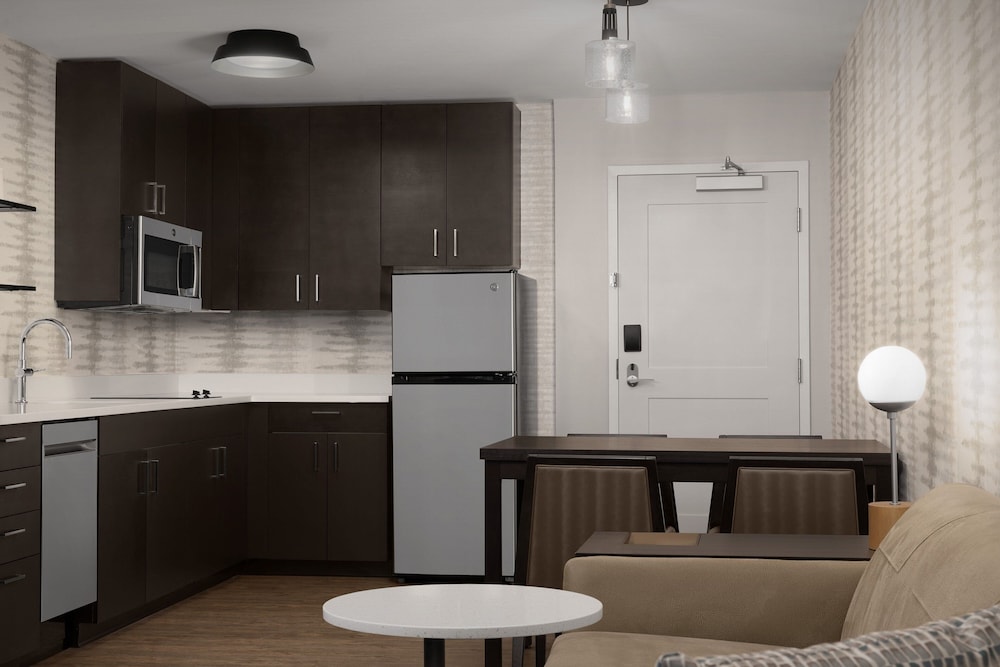 Residence Inn By Marriott Kenwood 40/49