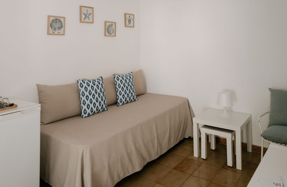Hostal Rosamar 26/49