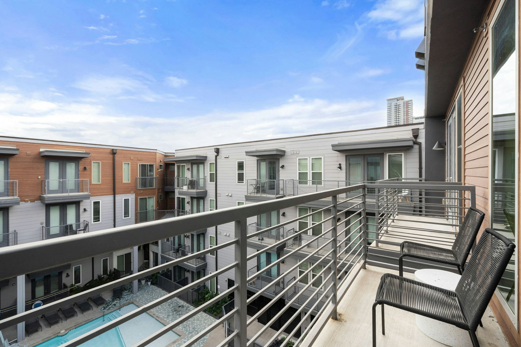 Placemakr Downtown Austin 2/44