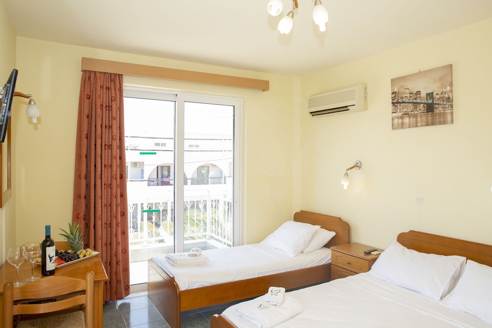 Alia Luxury Suites and Spa 123/169