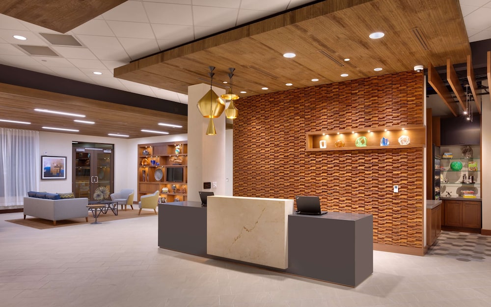 Hyatt Place Salt Lake City/Farmington/Station Park 7/60