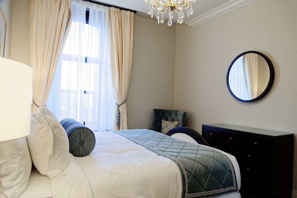 The Sydney Boutique Inn 25/69