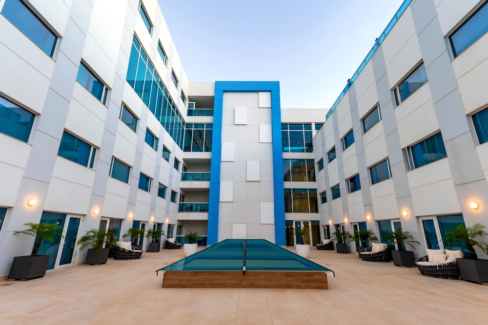 Aquamare Hotel 44/50