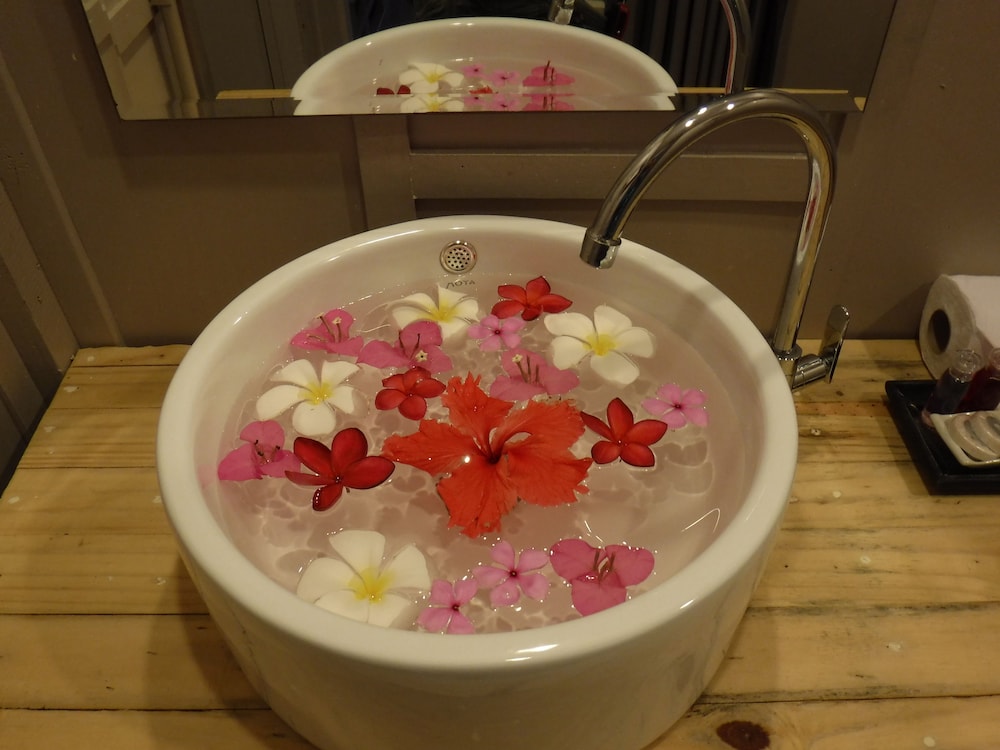 Hip Seaview Resort At Phi Phi 24/50