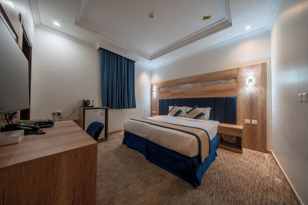 Family Suite, 1 Double and 3 Single Beds