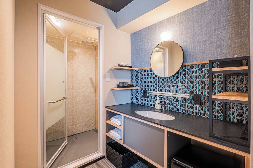 Spa Resort Nagoya Kasadera Hotel 50/50