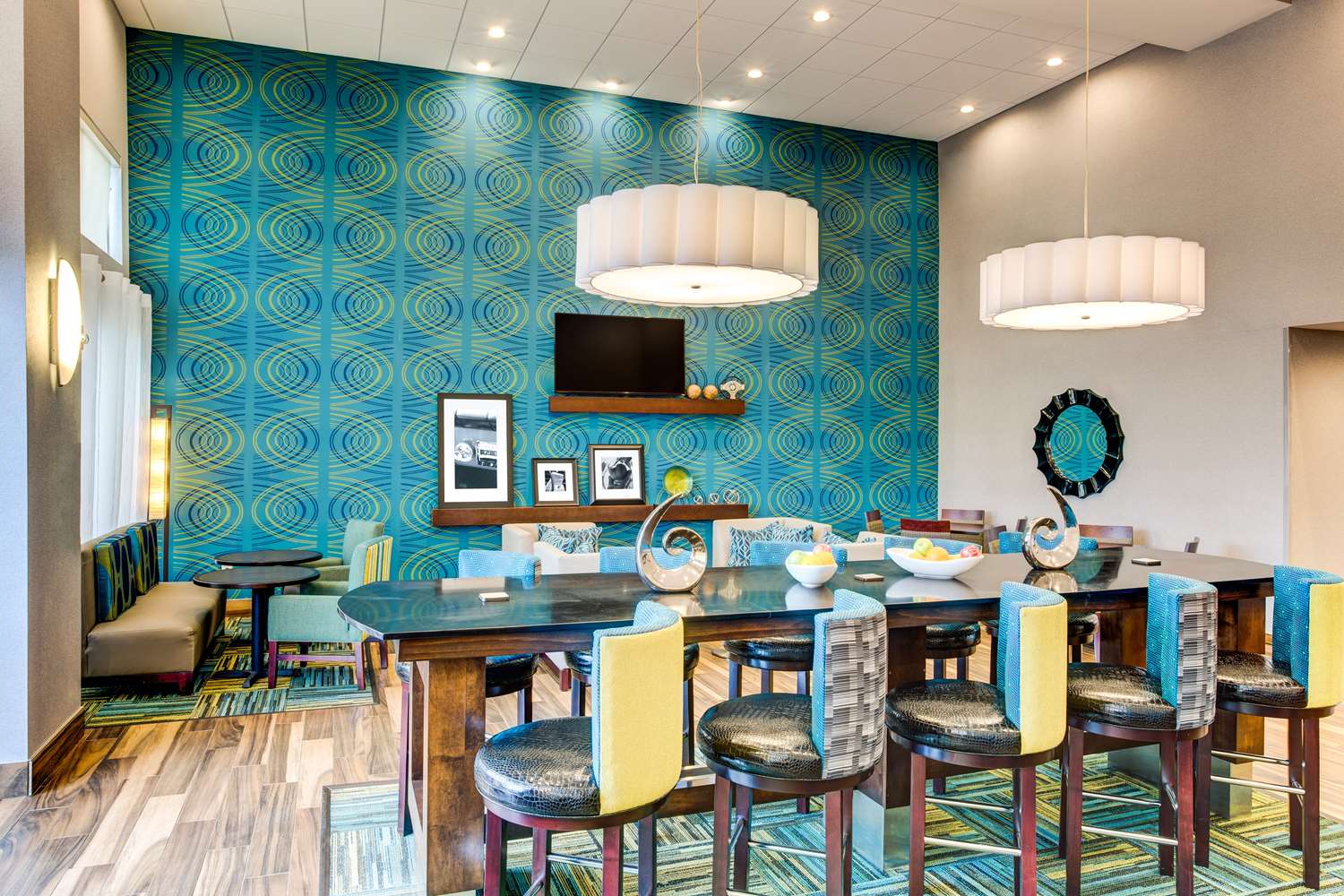 restaurant cafeteria