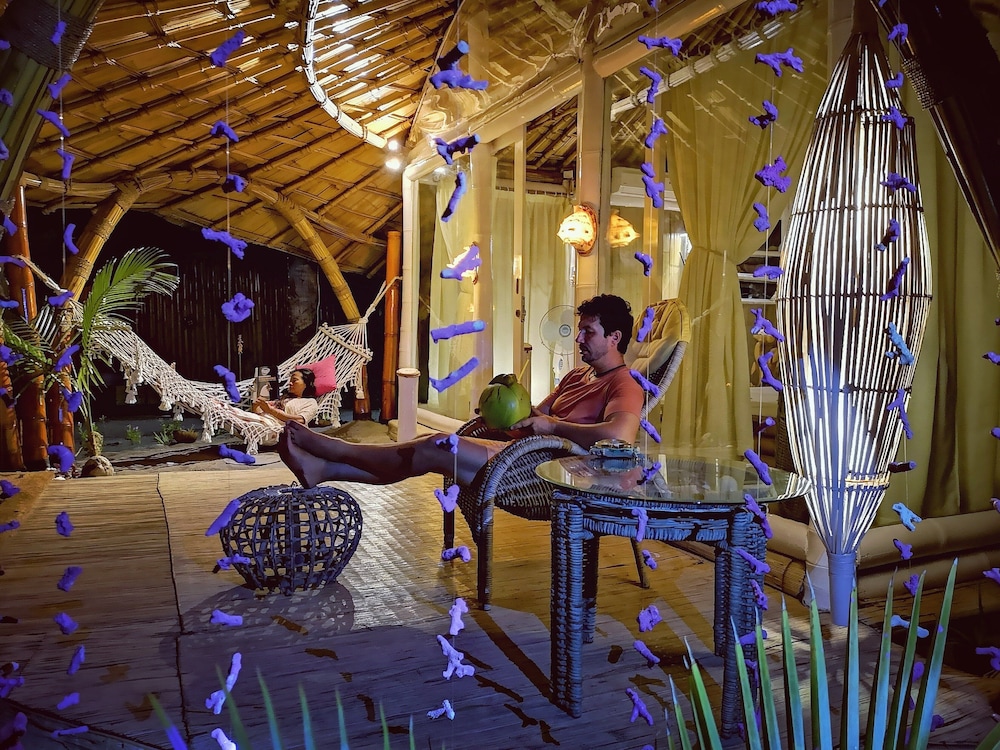 Coconut Garden Beach Resort 33/47