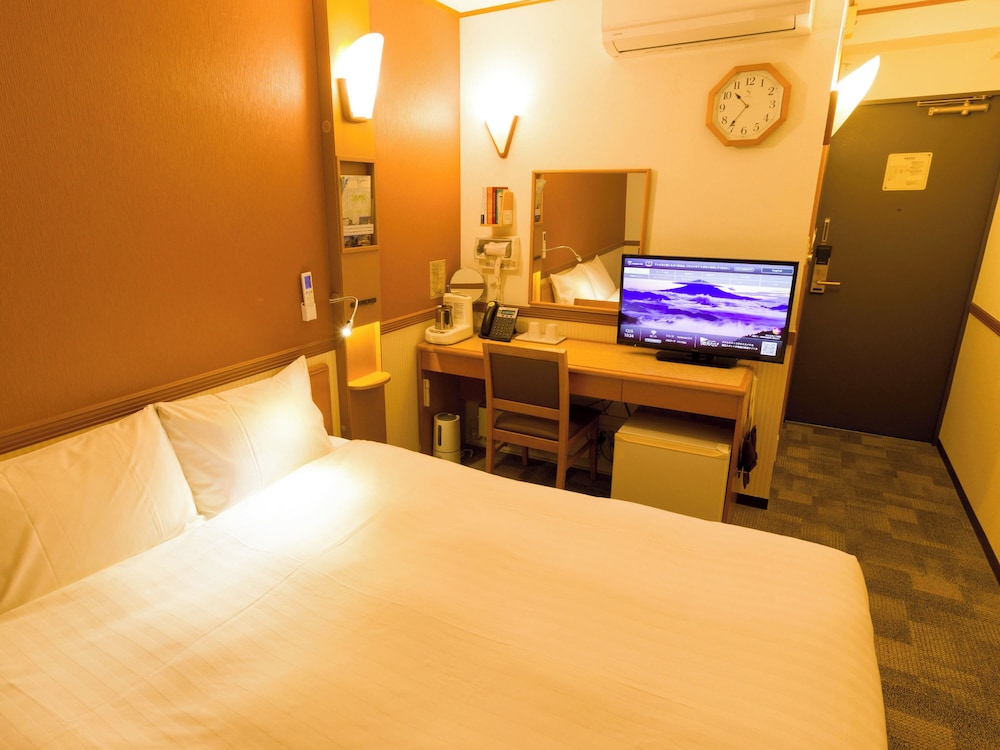 غرفة قياسية بسرير مزدوج، Toyoko Inn Himeji Eki Shinkansen Minami Guchi 2/4