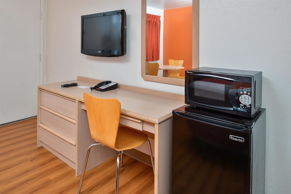 Motel6 Salem, OR - Expo Center 39/58