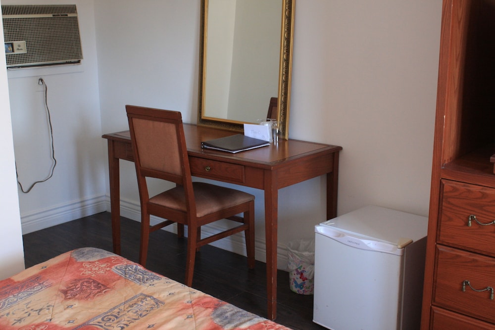 Grand Motel Saint Hubert 23/33