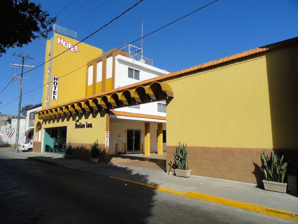 Las Dalias Inn 45/60