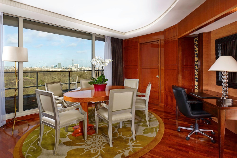 The Park Tower Knightsbridge, a Luxury Collection Hotel, London 40/60