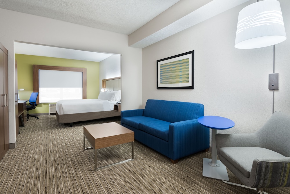 Holiday Inn Express And Suites Columbus Airport East 31/46