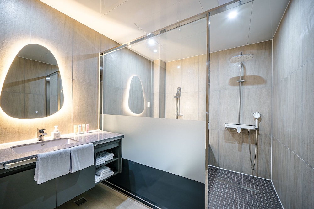 Browndot Hotel Sangmu 49/50
