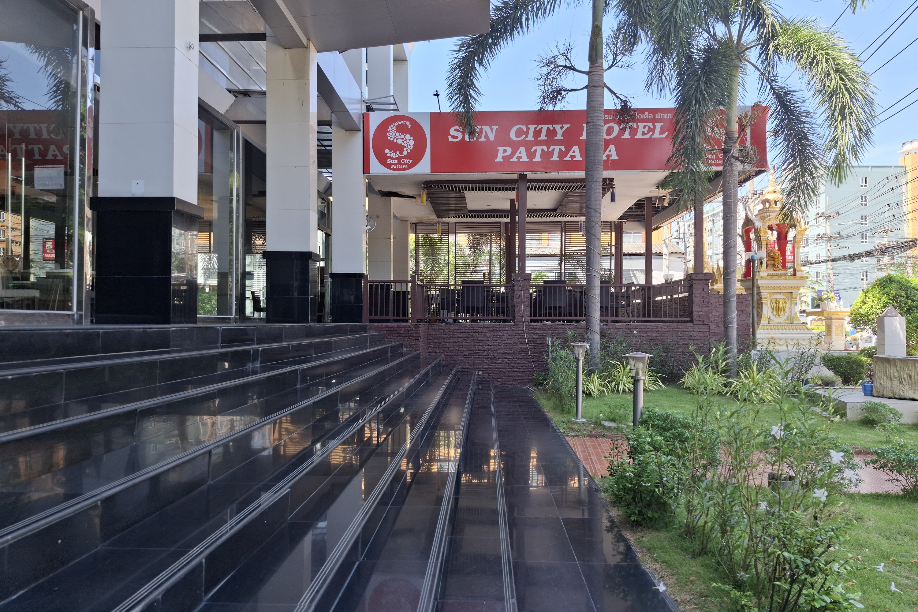 Sun City Pattaya Hotel 34/40