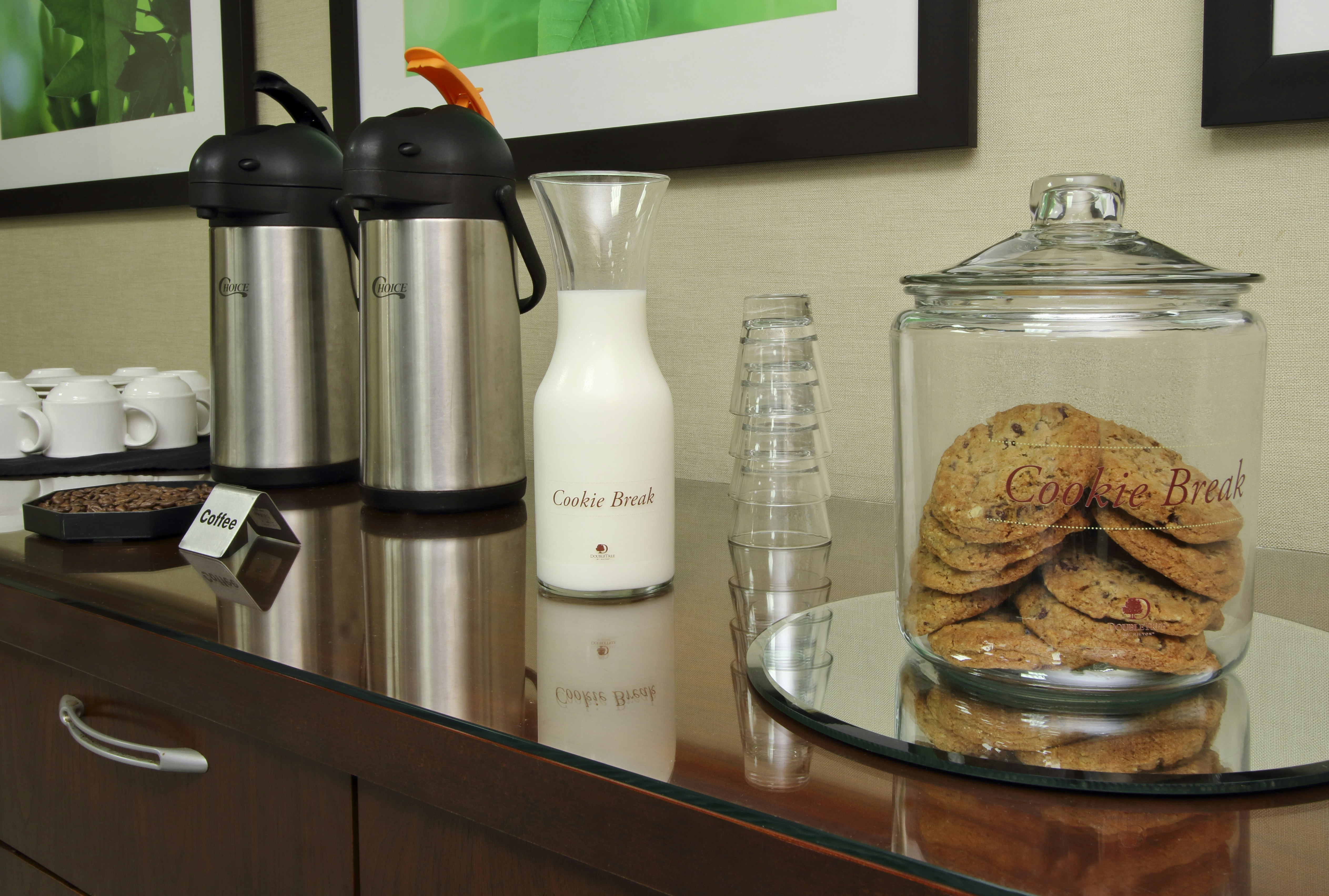 DoubleTree by Hilton Hotel Newark Ohio 24/65