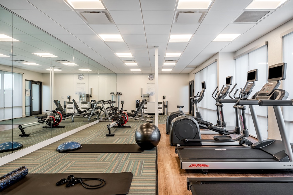 Holiday Inn Express And Suites Santa Ana Orange County an IHG Hotel 33/57