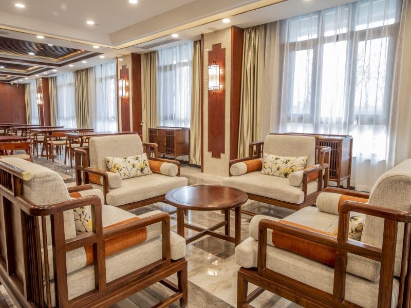 GreenTree Eastern Linyi Linshu Aegean Hotel 40/47